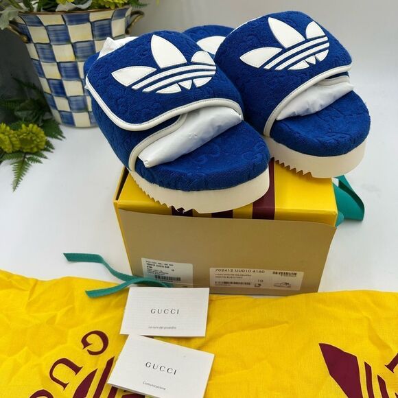 Men’s Gucci X Adidas monogram slides size 10 made in Italy - Picture 2 of 8